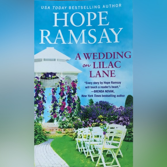 Paperback Book Bundle of 10 Books! Excellent Condition / Free Shipping - Picture 8 of 11